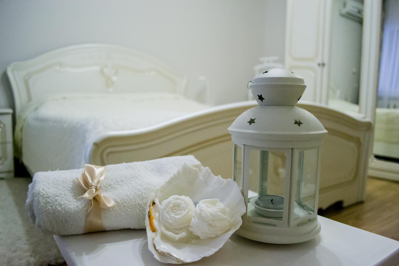 Beauty Complex Hotel แบรฮอฟ ภายนอก รูปภาพ